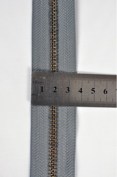 ZIP062 1號拉鏈  單頭拉鏈款式  紅古銅牙拉鏈款式  開尾拉鏈  不設單獨拉鍊訂購 側面照